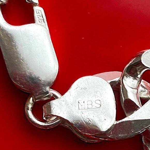 Large Italian curb link bracelet in gleaming sterling silver - Picture 3 of 5